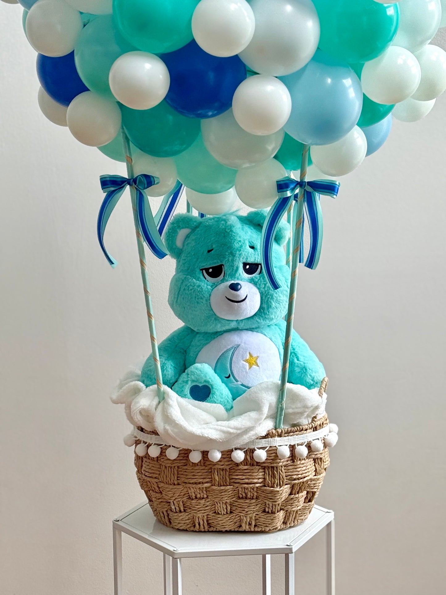 Air Balloon Arrangement with Plush Toy & Blanket